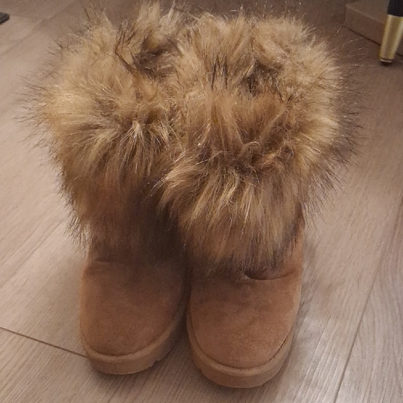 Rouge Frozen Shoes - Cozy Brown Ankle Boots with Faux Fur